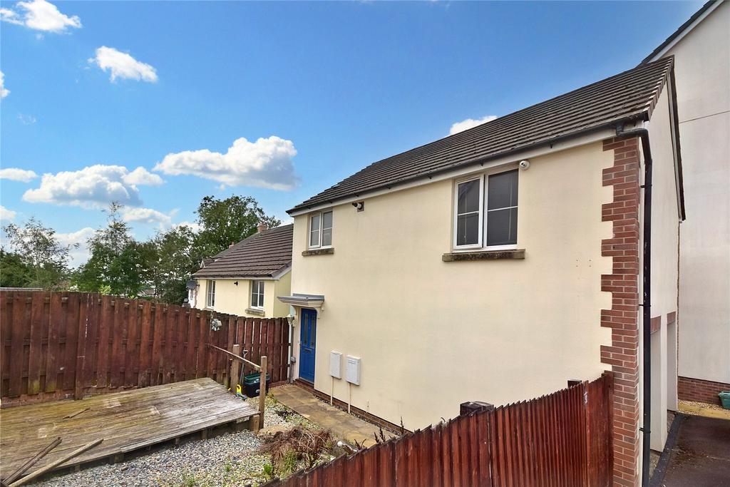 Raleigh Mead, South Molton, Devon, EX36 1 bed apartment for sale £70,000