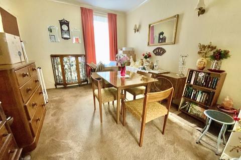 56 Fenton Road, Southbourne, Bournemouth, BH6 5BU