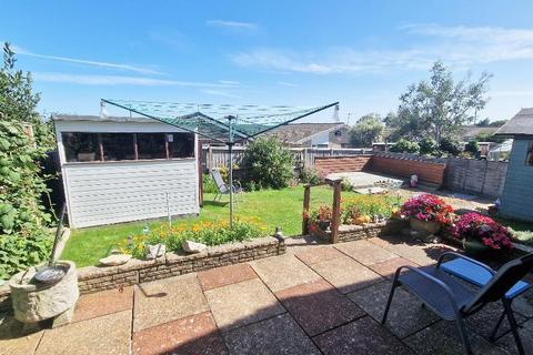 3 bedroom detached bungalow for sale, St Edmunds Walk, Wootton Bridge, Isle of Wight, PO33 4JJ