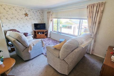 3 bedroom detached bungalow for sale, St Edmunds Walk, Wootton Bridge, Isle of Wight, PO33 4JJ