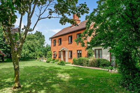 4 bedroom detached house for sale, Pond Hall Road, Hadleigh, Ipswich, Suffolk