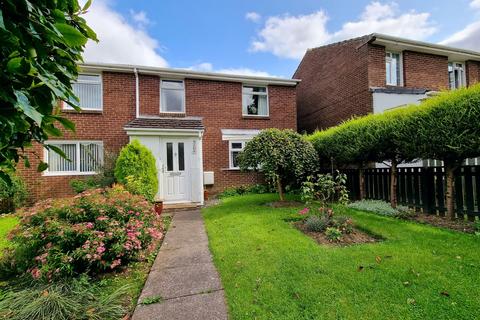 3 bedroom terraced house for sale - South Magdalene, Consett