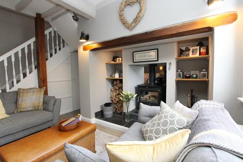 3 bedroom cottage for sale, High Street, Belbroughton, Stourbridge, DY9