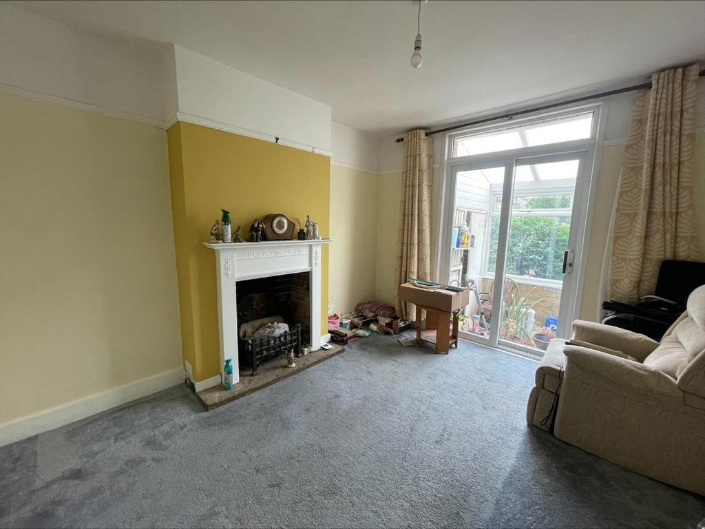 Living room 2