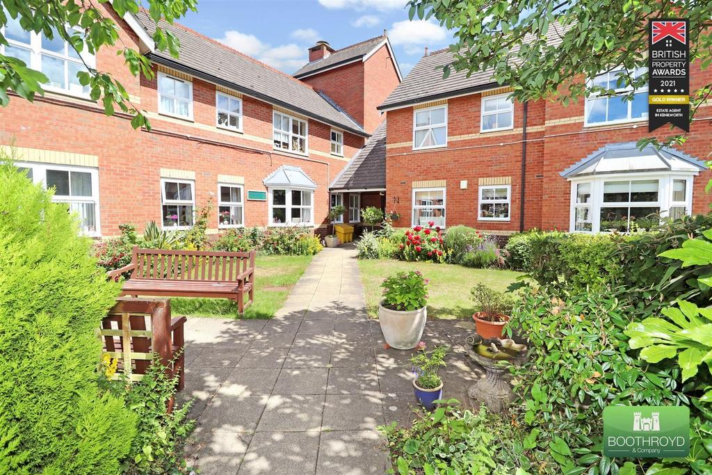 Moorlands Lodge, Moorlands Avenue, Kenilworth 1 bed apartment for sale