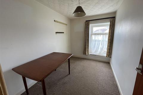 1 Church Road, Burry Port, SA16 0RY