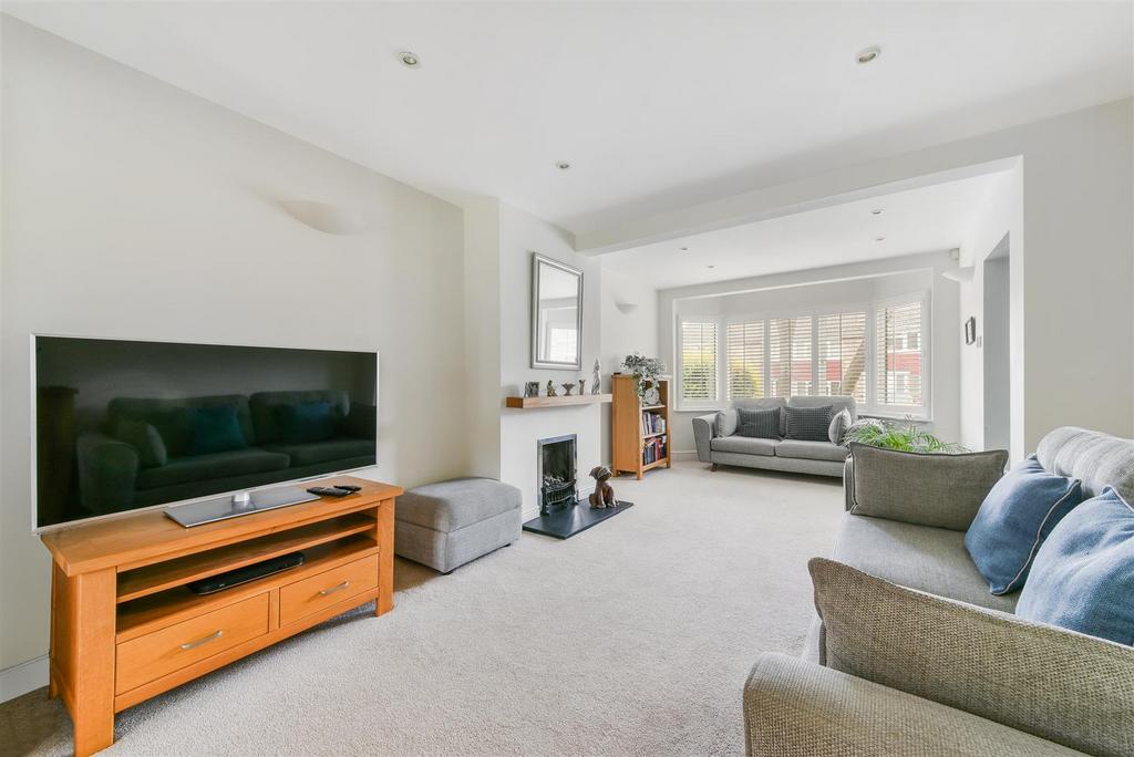 Gander Green Lane, Sutton 3 bed semidetached house for sale £690,000