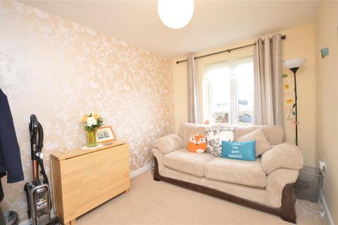 99 New Forest Way, Leeds, LS10 4FD