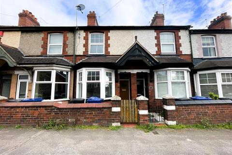 2 bedroom terraced house to rent, Watlands View, Newcastle ST5