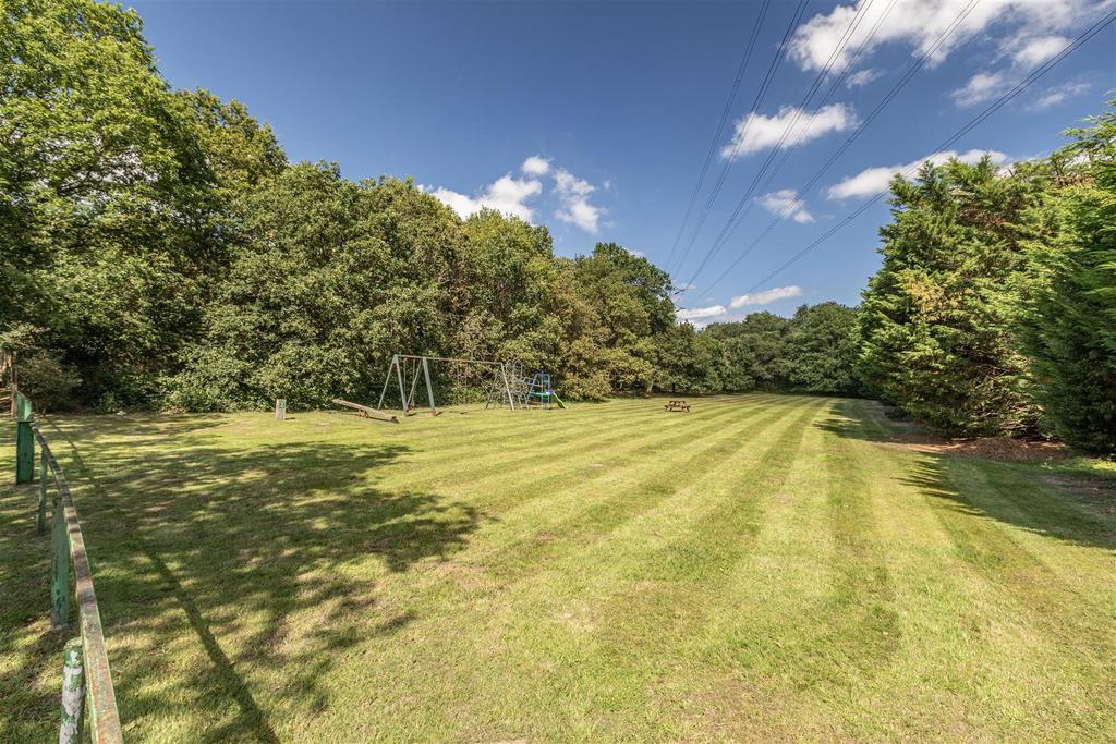 Warren Farm Home Park, Warren Lane... 1 bed park home £150,000