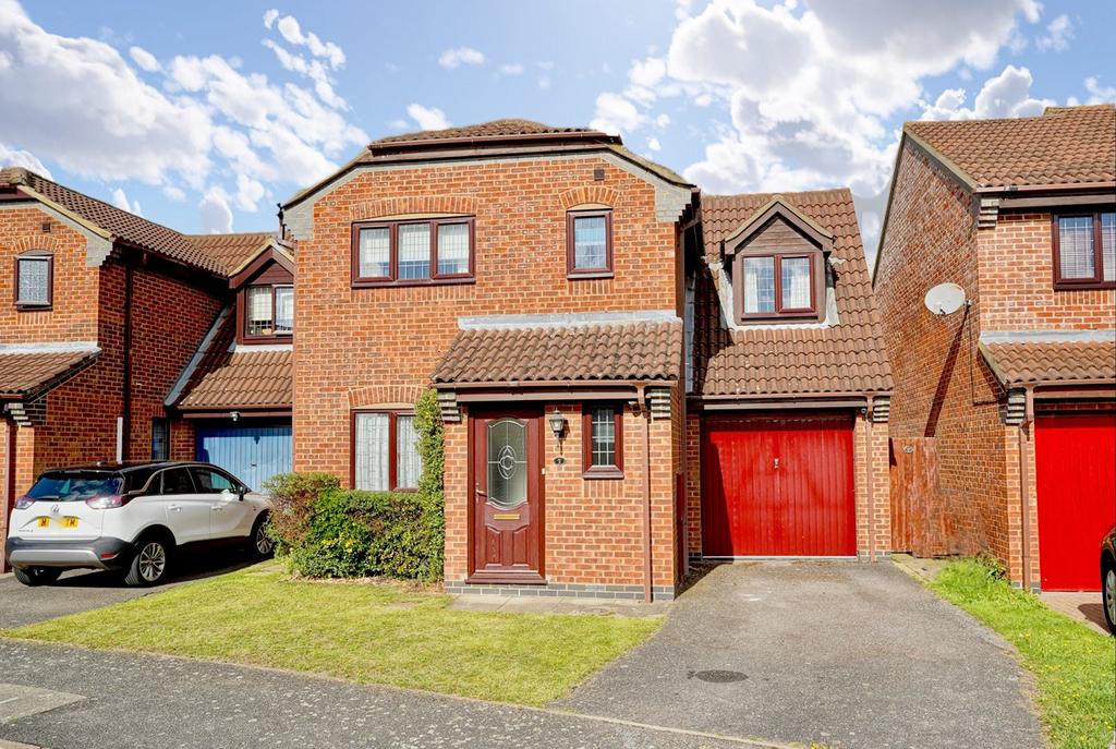 Haweswater, Stukeley Meadows, Huntingdon, PE29 3 bed detached house for