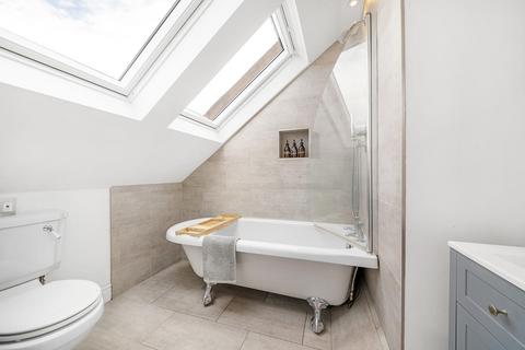 39 Dumbarton Road, London, SW2 5LX