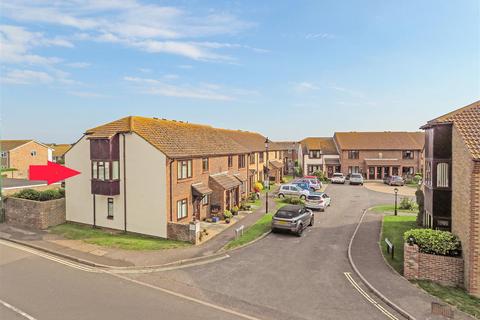 2 bedroom retirement property for sale, Windmill Court, East Wittering, Chichester