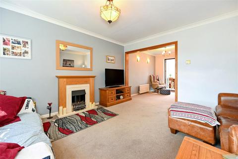 46 Downview Road, Yapton, Arundel, BN18 0HJ