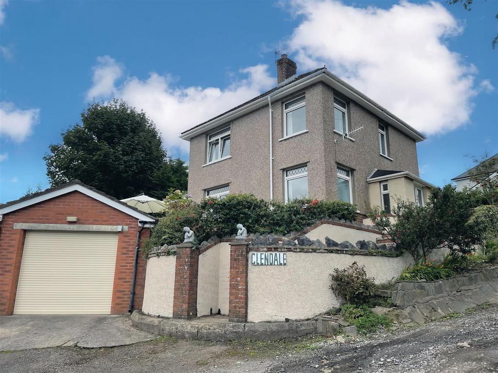 Cook Rees Avenue, Neath 4 bed detached house for sale £280,000