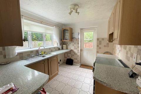 3 bedroom detached house for sale - Drumfields, Cadoxton, Neath