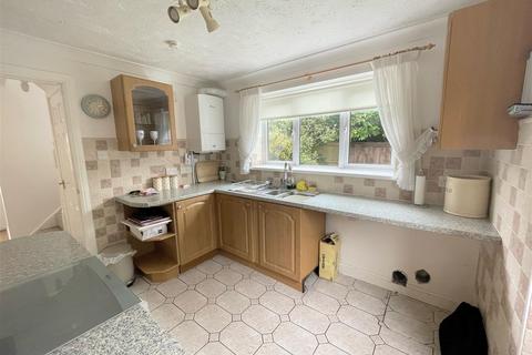 3 bedroom detached house for sale - Drumfields, Cadoxton, Neath