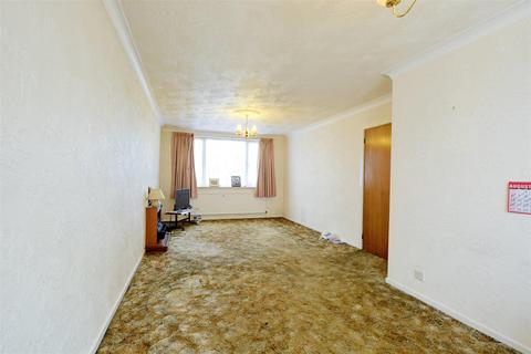 8 Birch Avenue, Ilkeston, DE7 5PT