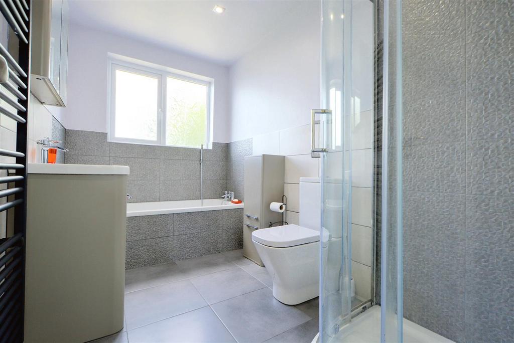 Bathroom.jpeg