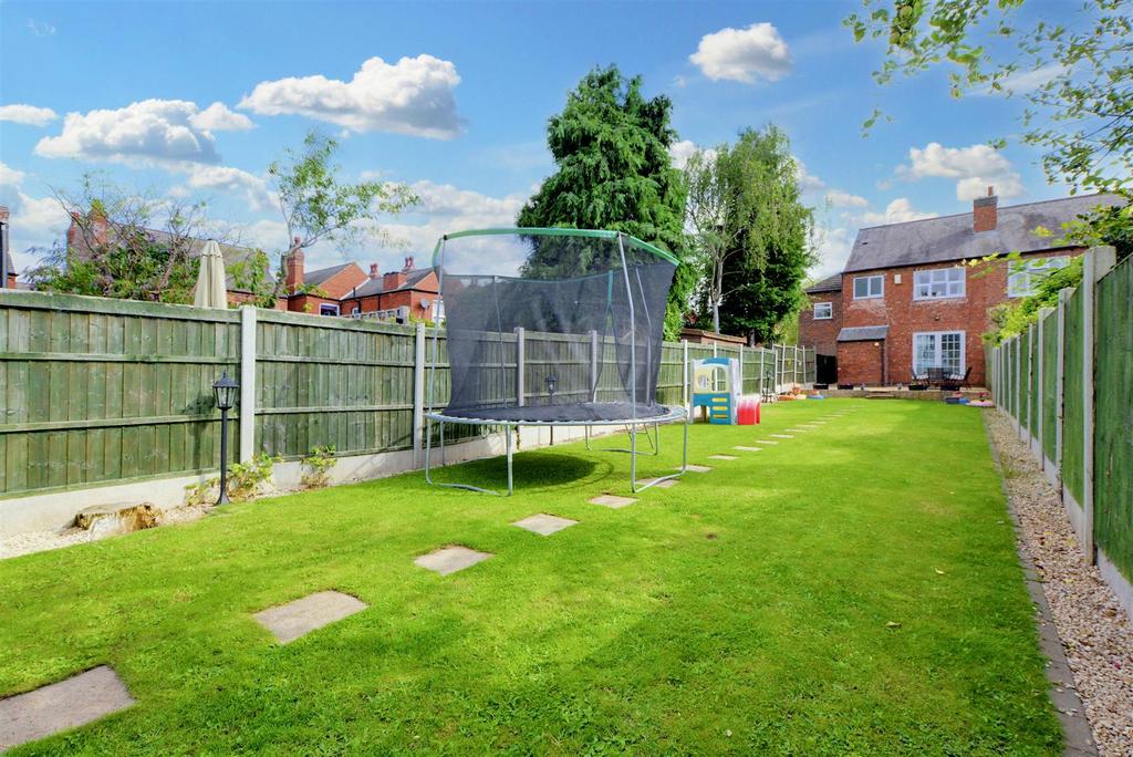 Garden 4.jpeg