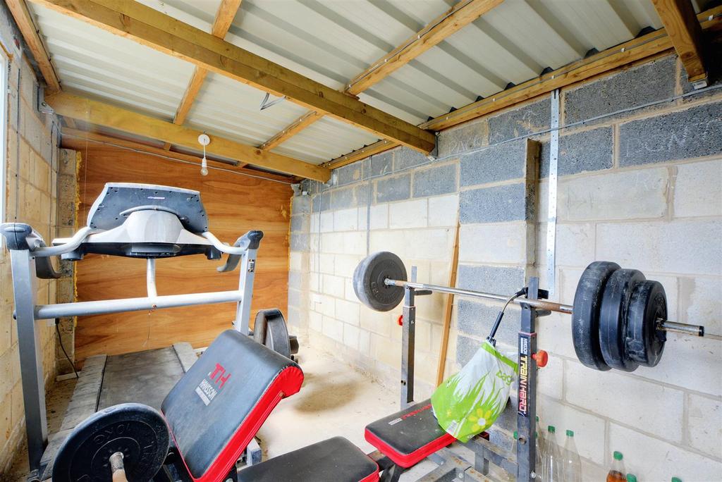 Outbuilding.jpeg