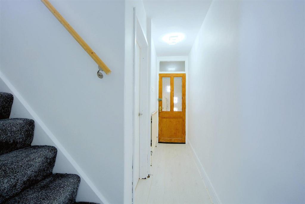 Hallway.jpeg