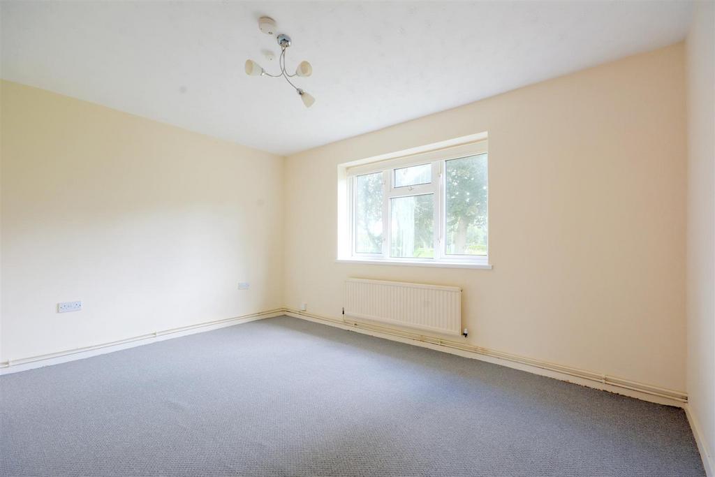 Bedroom 1.jpeg