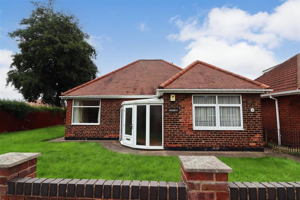 Glamis Road, Hessle 2 bed detached bungalow for sale £275,000
