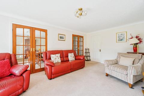 6 Arundel, Tamworth, B77 1JG