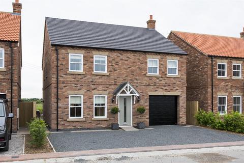 5 bedroom detached house for sale, Watson Drive, Eastrington