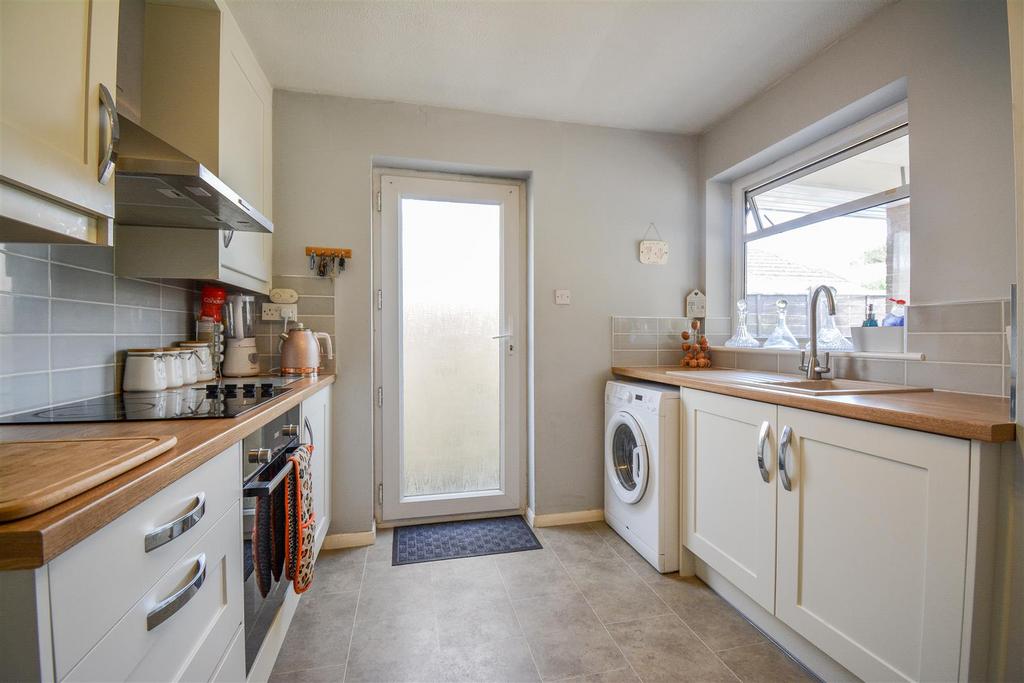 Post Office Lane, Saxthorpe 3 bed detached bungalow for sale £335,000