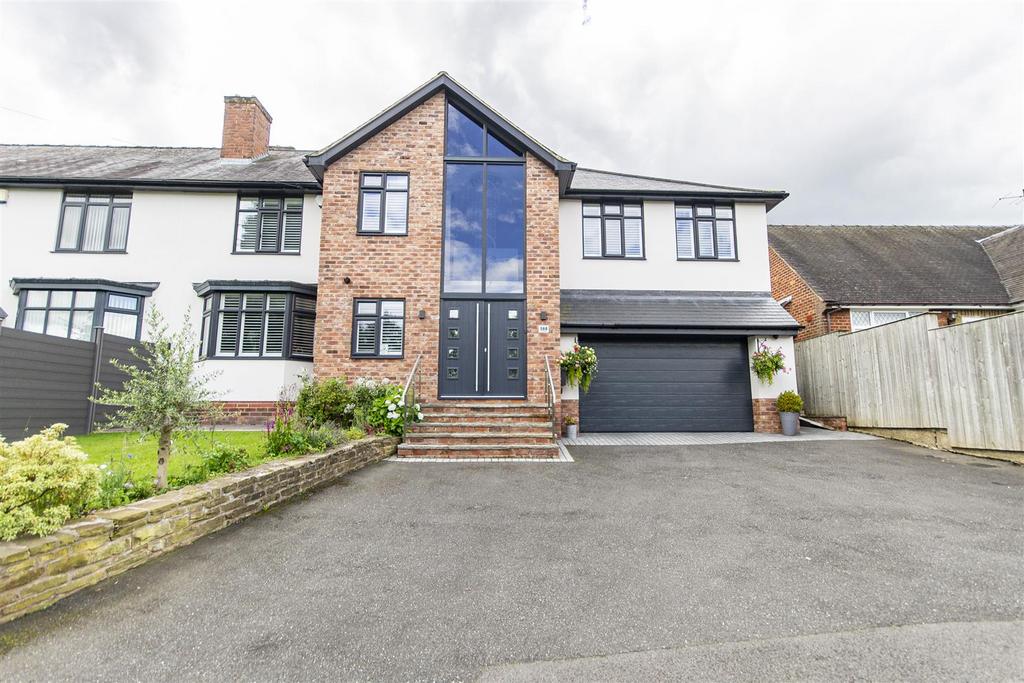 Derby Road, Wingerworth, Chesterfield 5 bed semidetached house for