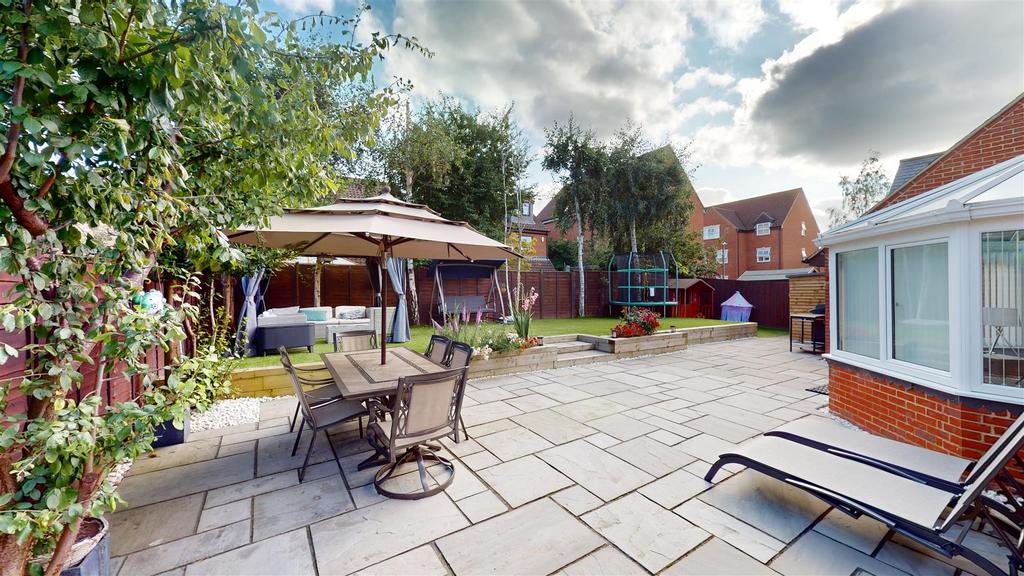49-Lilleshall-Ave-08232023 213637.jpg