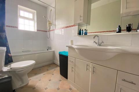 52 Stuart Street, Thurnscoe, Rotherham, S63 0ED