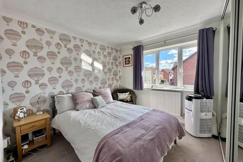 85 Mill Meadow, Northampton, NN2 7DR