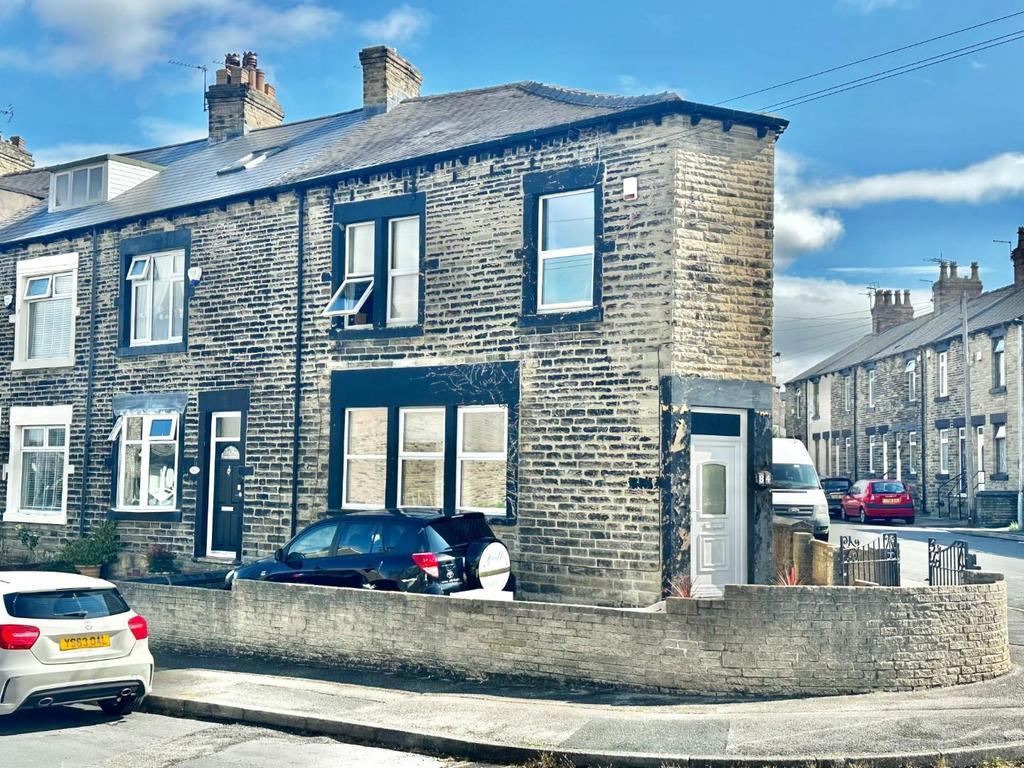 Blenheim Road, Barnsley 5 bed end of terrace house for sale £170,000