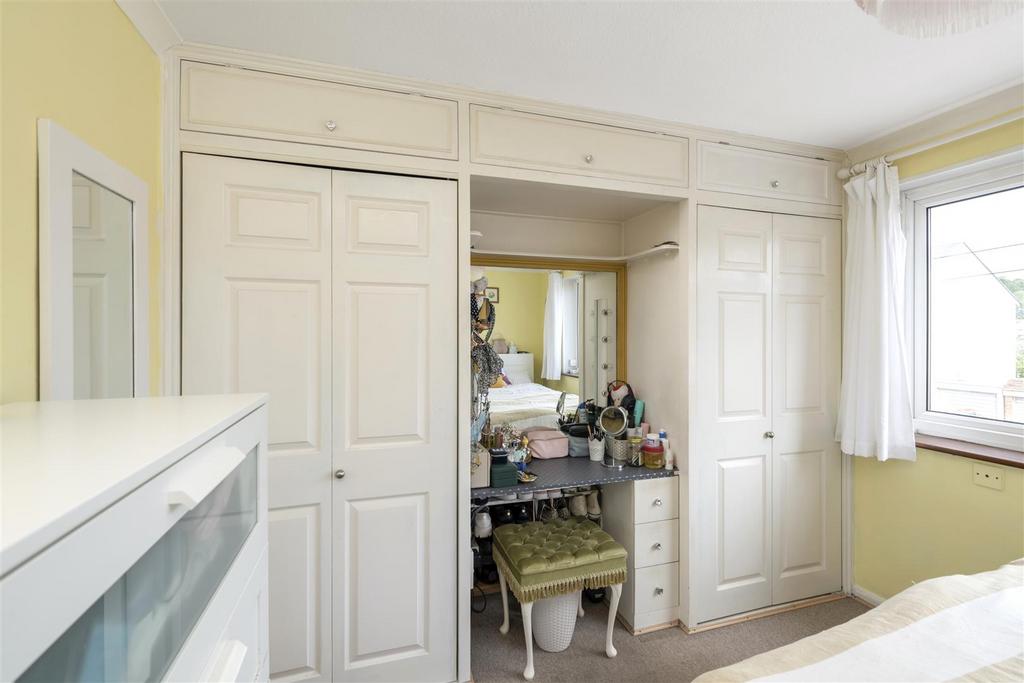 Flat2 73 Earlsbrook Road internals4 3.jpg
