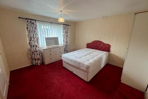 7 Elgin Close, Stourbridge, DY8 4JW
