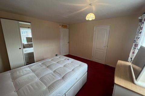 7 Elgin Close, Stourbridge, DY8 4JW