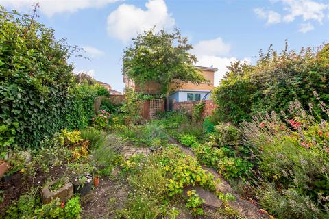 22 Raglan Road, Bromley, BR2 9NW