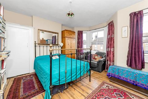 22 Raglan Road, Bromley, BR2 9NW