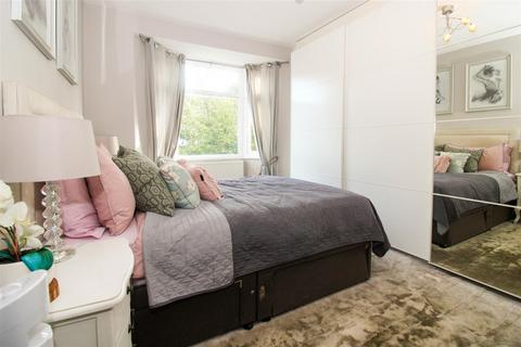 3 bedroom house for sale - Holcombe Road, London