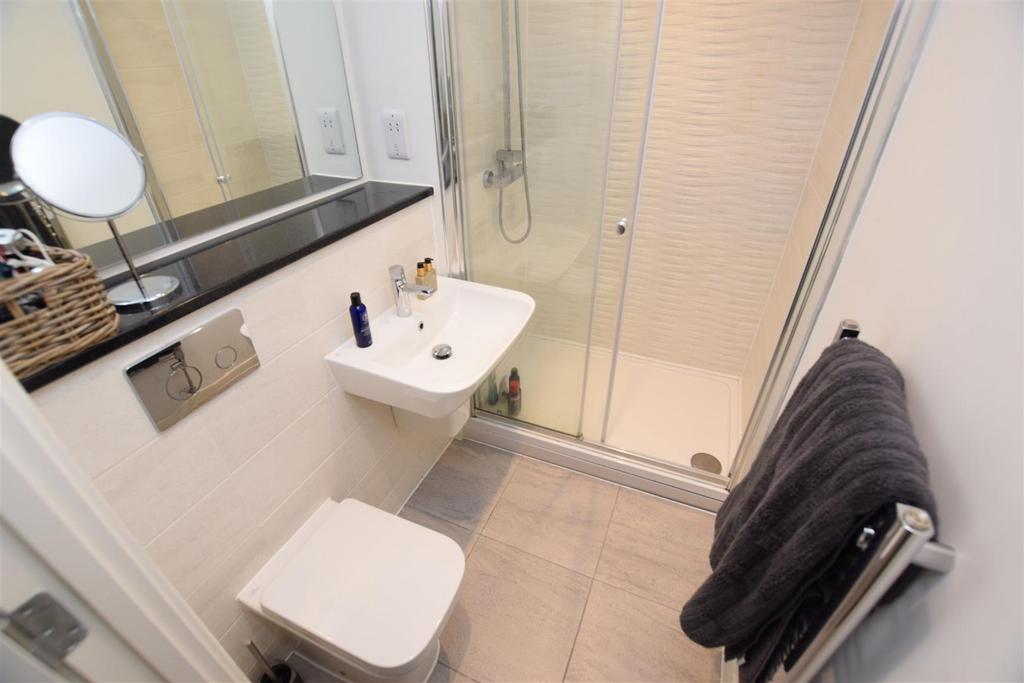 Hampton Court, 55 Marsh Lane, Solihull, West Midlands 2 bed apartment ...