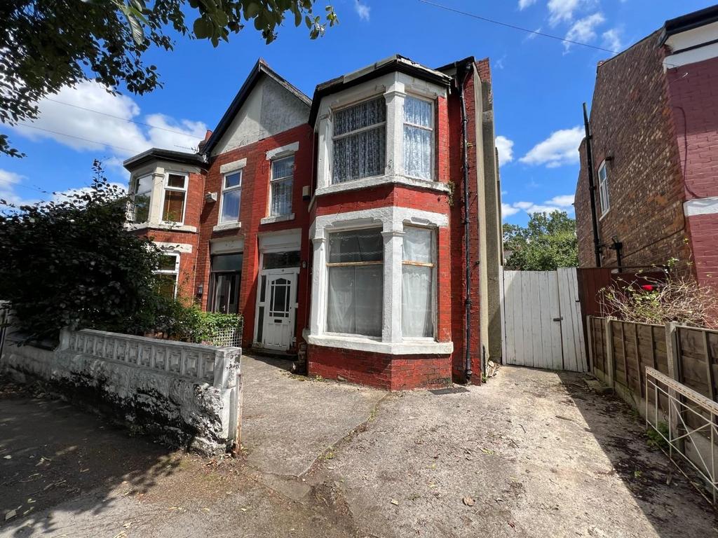 Ollerton Avenue, Old Trafford 3 bed semidetached house for sale £300,000