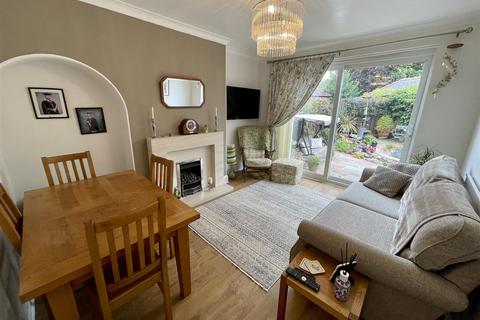 4 bedroom semi-detached house for sale - Neville Road, Darlington