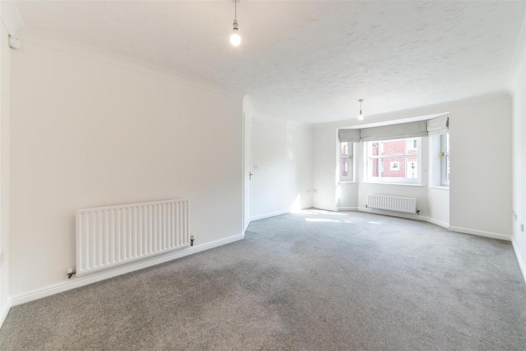 Highbridge, Gosforth, Newcastle Upon... 2 bed apartment £169,950