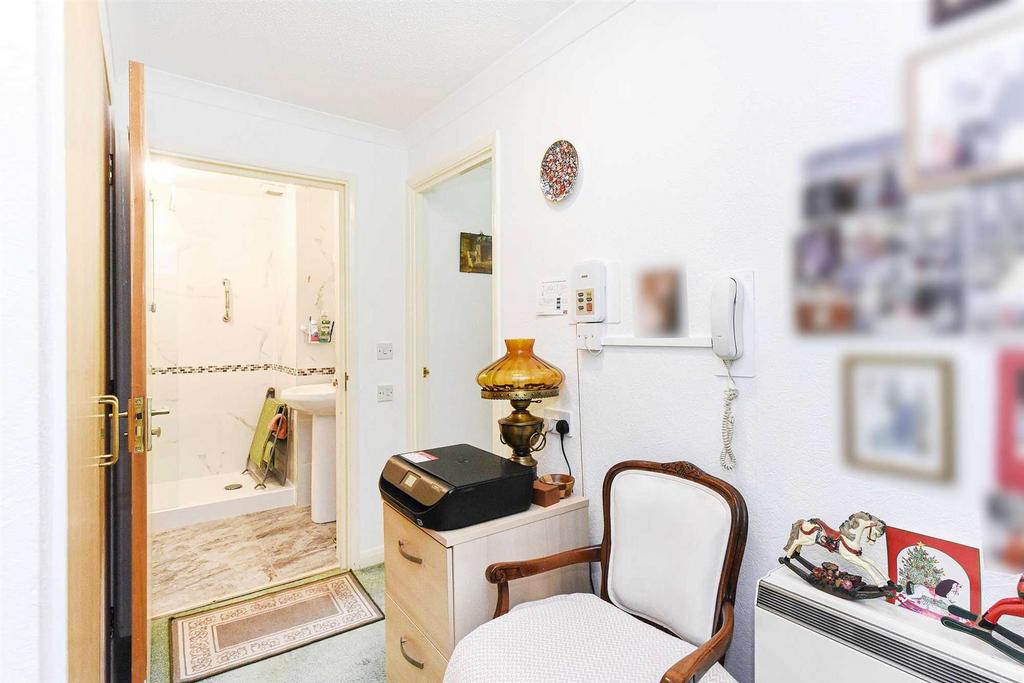 4 Westminster Court-13.JPG