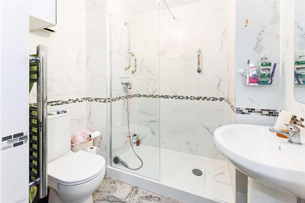 4 Westminster Court-16.JPG