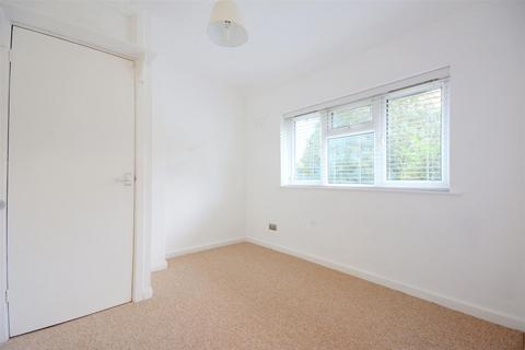 27 Wensor Avenue, Beeston, Nottingham, NG9 2HT