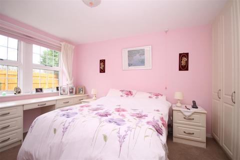 2 bedroom apartment for sale - Meadowfield Park, Ponteland, Newcastle Upon Tyne, Northumberland